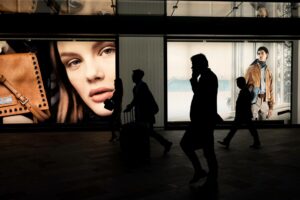 Digital Signage Best Practices: Think Out-Of-The-Box with Dynamic Content