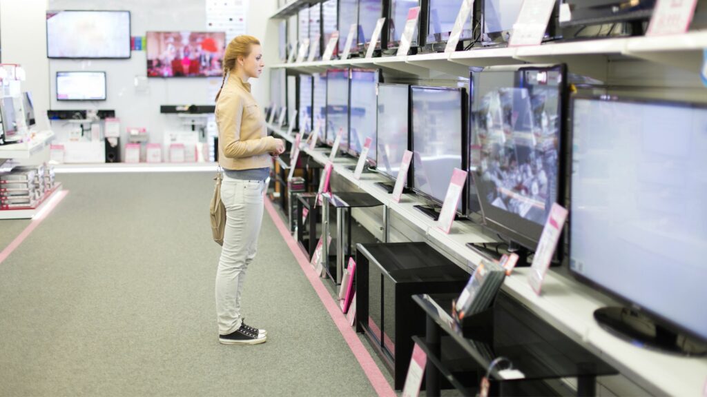 maximize customer engagement in-store